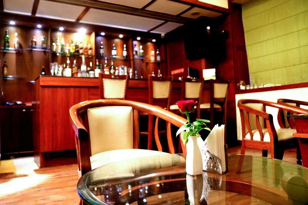 Comfort Inn Lucknow Restoran gambar